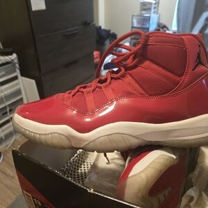Jordan Red Sneakers Air Jordan 11